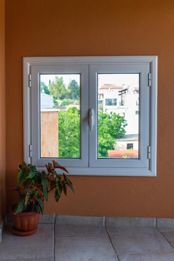 Julia΄s Apartment Alepou Zewnętrze zdjęcie